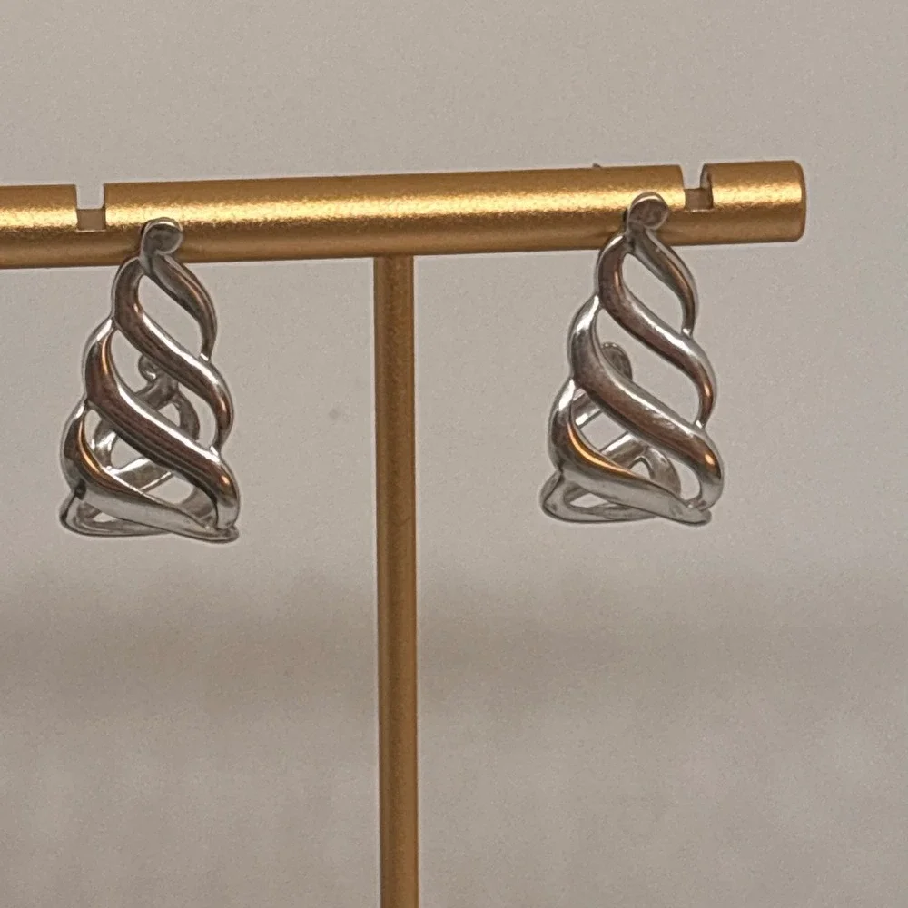 Monet Earrings Womens Silver Tone Twisted Drop‎ Dangle Post Vintage Signed